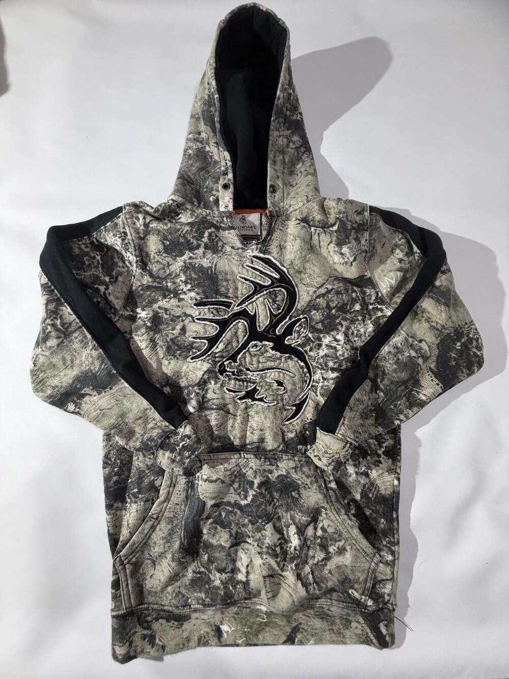 Legendary Whitetails The Outfitter Camo Hoodie Sweatshirt Mens SM